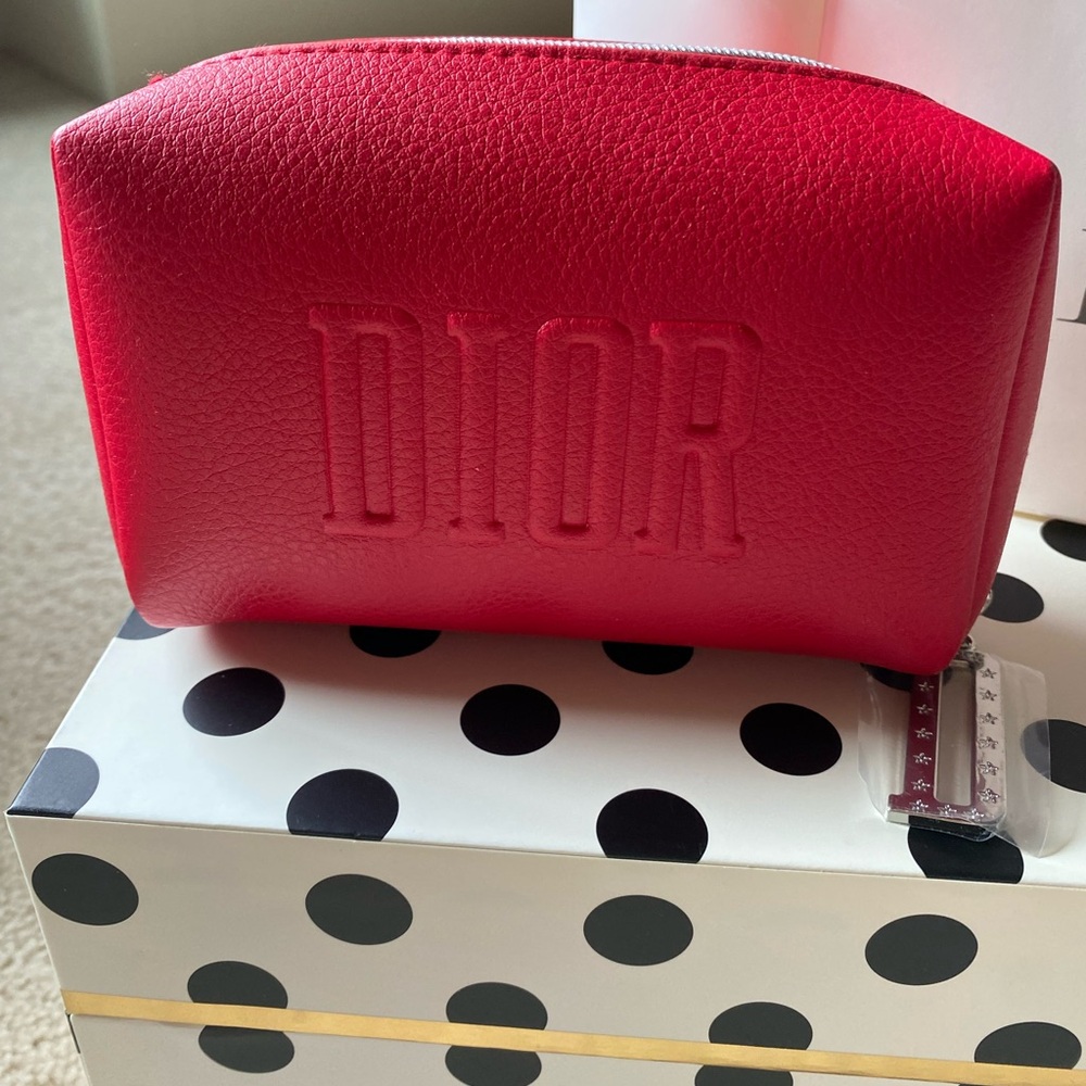 NIB CHRISTIAN DIOR Logo Cosmetic Makeup Pouch Bag 100% Polyurethane Red Silver - Picture 3 of 12